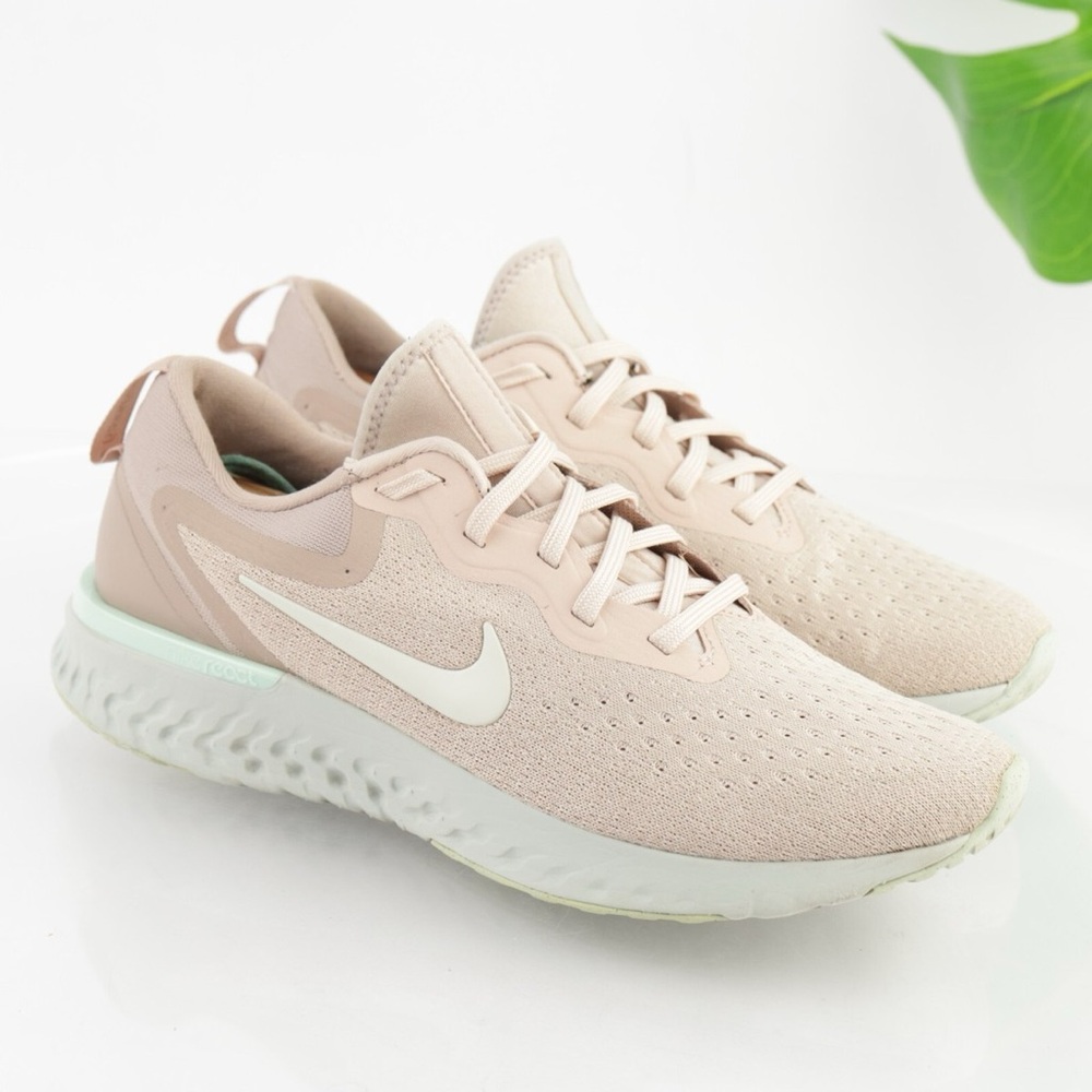 Light Pink Women’s Nike Odyssey’s React Running Shoe